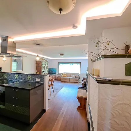 Panorama-2 By Interhome شقة